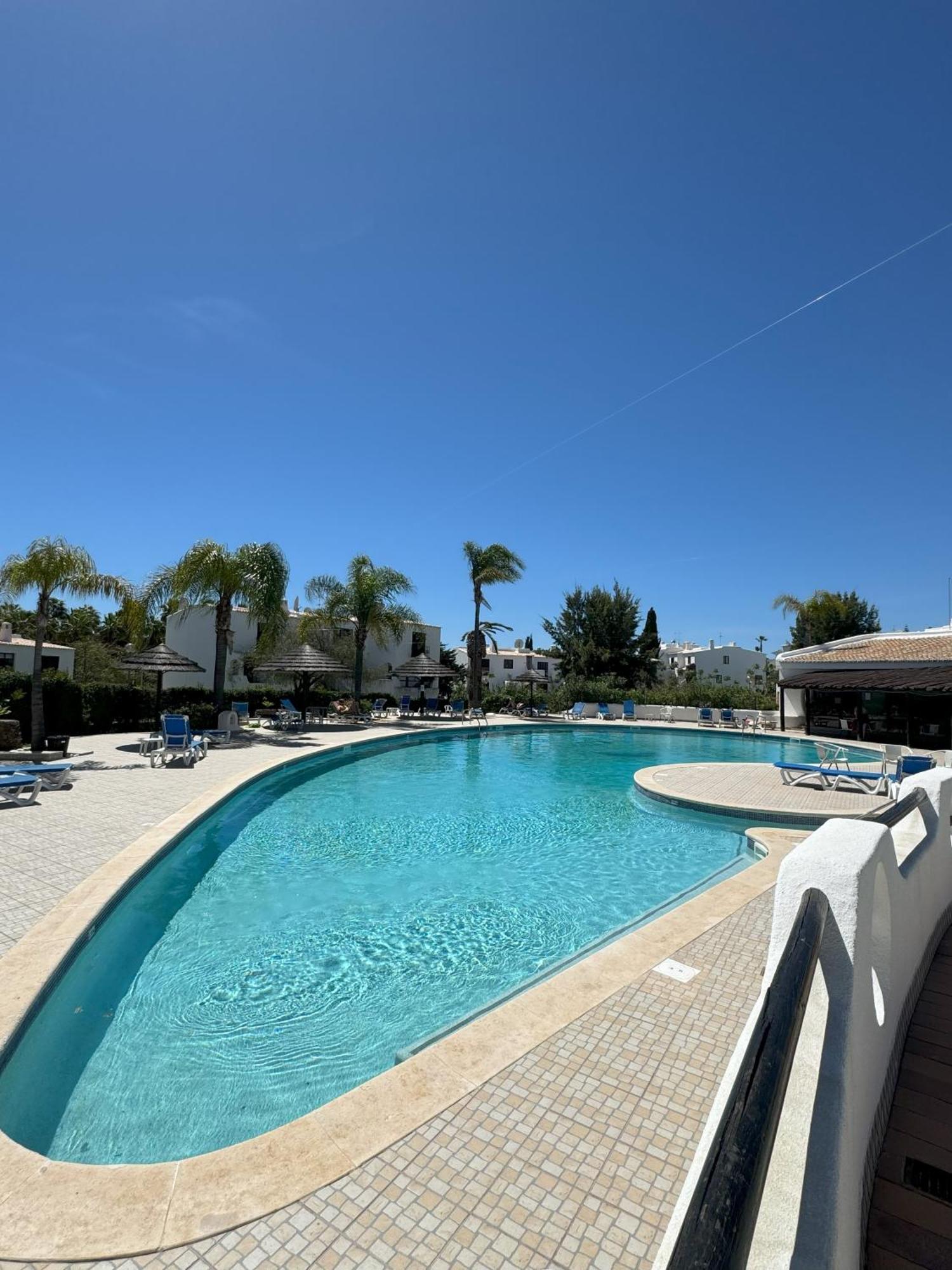 Coastal Retreat With Pool And Beach Access By Drago Rentals Albufeira Eksteriør bilde