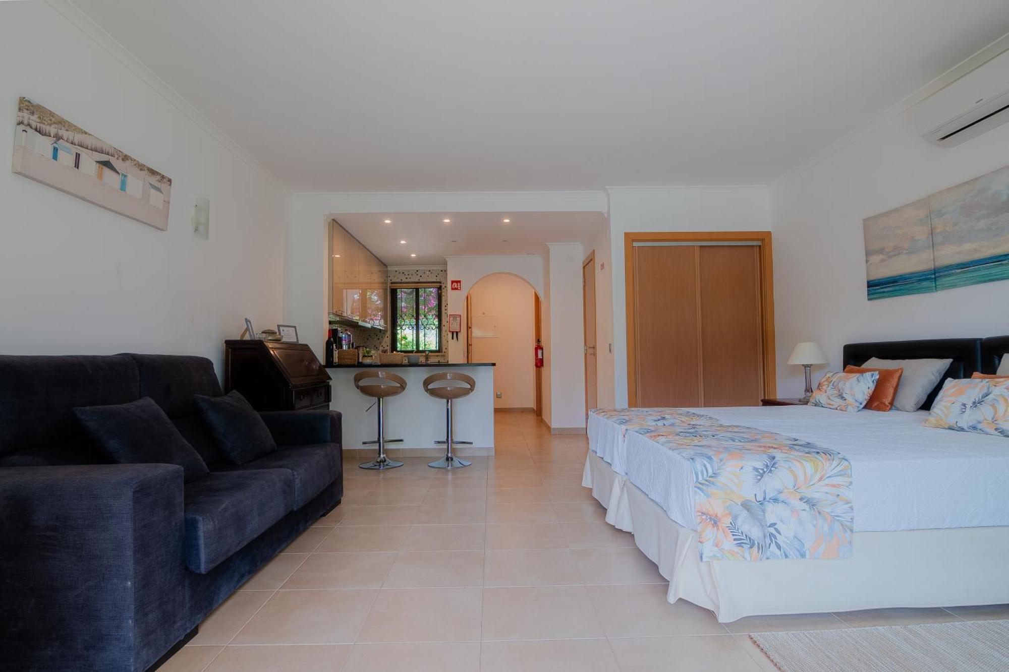 Coastal Retreat With Pool And Beach Access By Drago Rentals Albufeira Eksteriør bilde