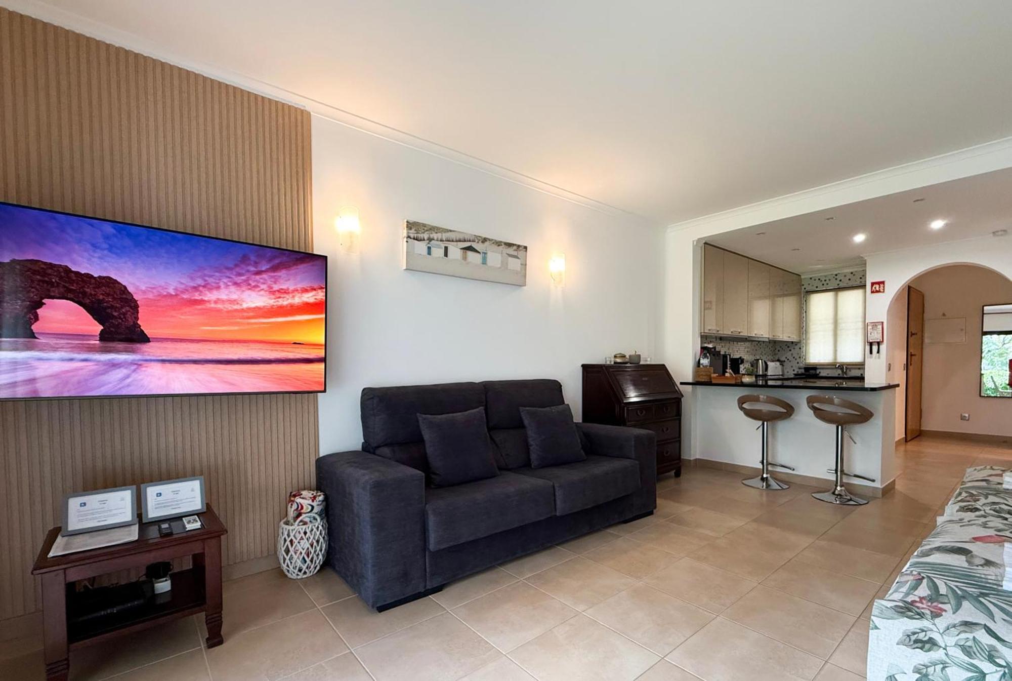 Coastal Retreat With Pool And Beach Access By Drago Rentals Albufeira Eksteriør bilde